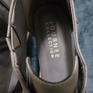 Journee Collection NWOT Never Worn